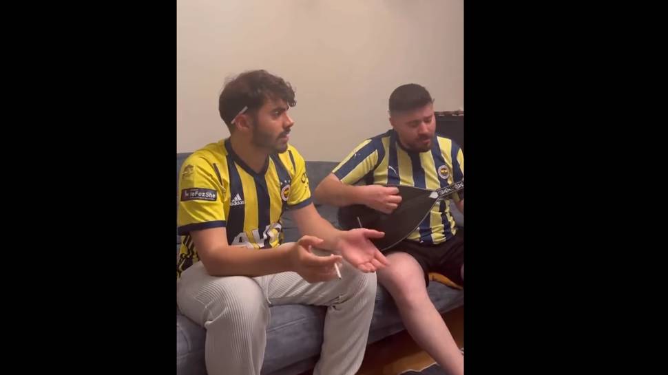 Fenerbahçe taraftarından Ali Cabbar uyarlaması