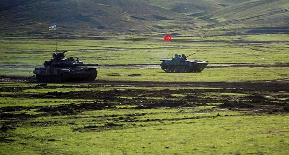 Azerbaycan ve Türkiye’den ortak askeri tatbikat