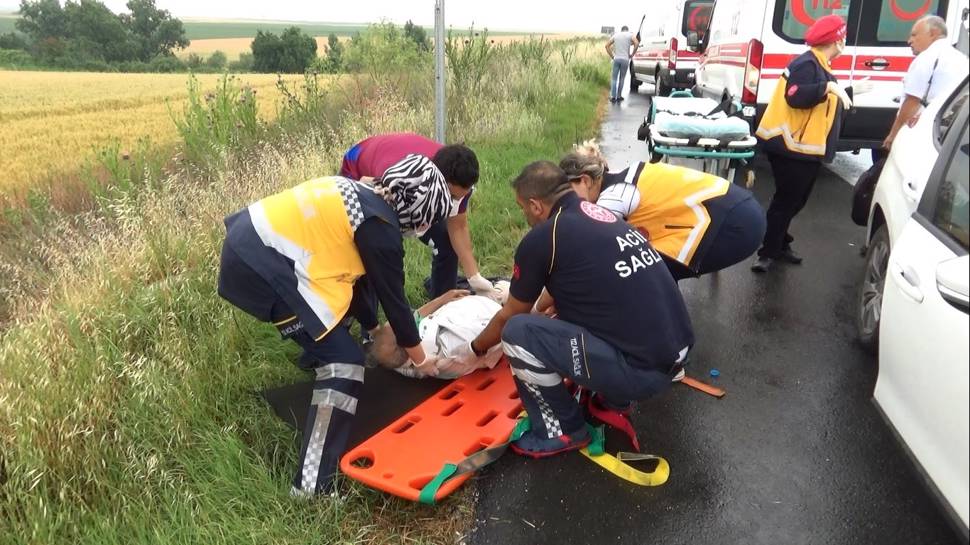 Tekirdağ'da feci kaza: 2’si ağır 4 yaralı