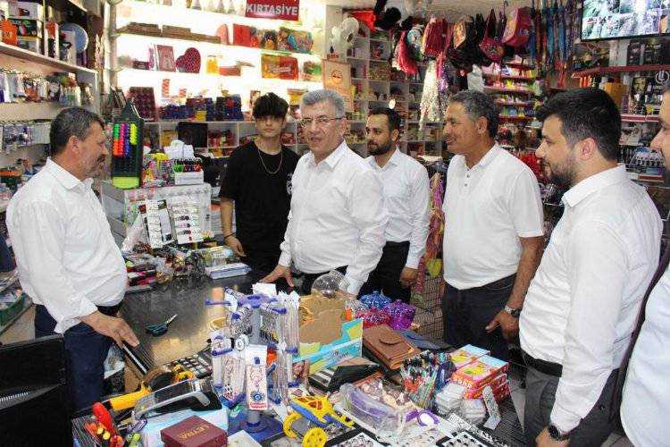 MHP’li Sefer Aycan esnaf ziyaretlerini Başkan Eliaçık ile yaptı