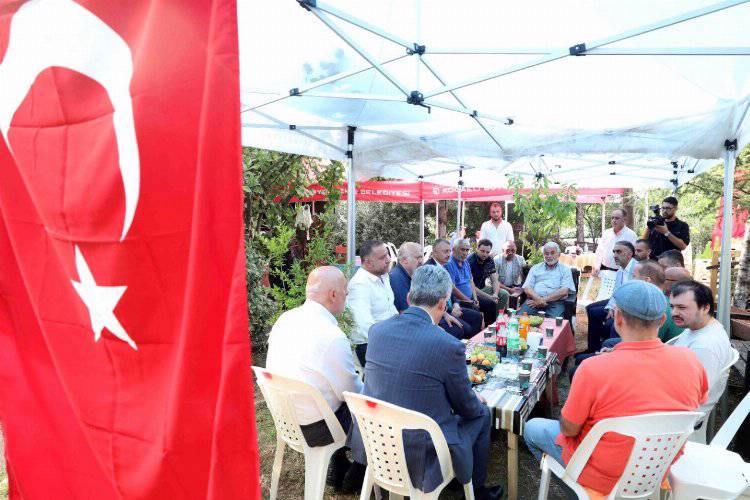 Kocaeli'de Başkan Büyükakın'dan şehit ailelerine ziyaret