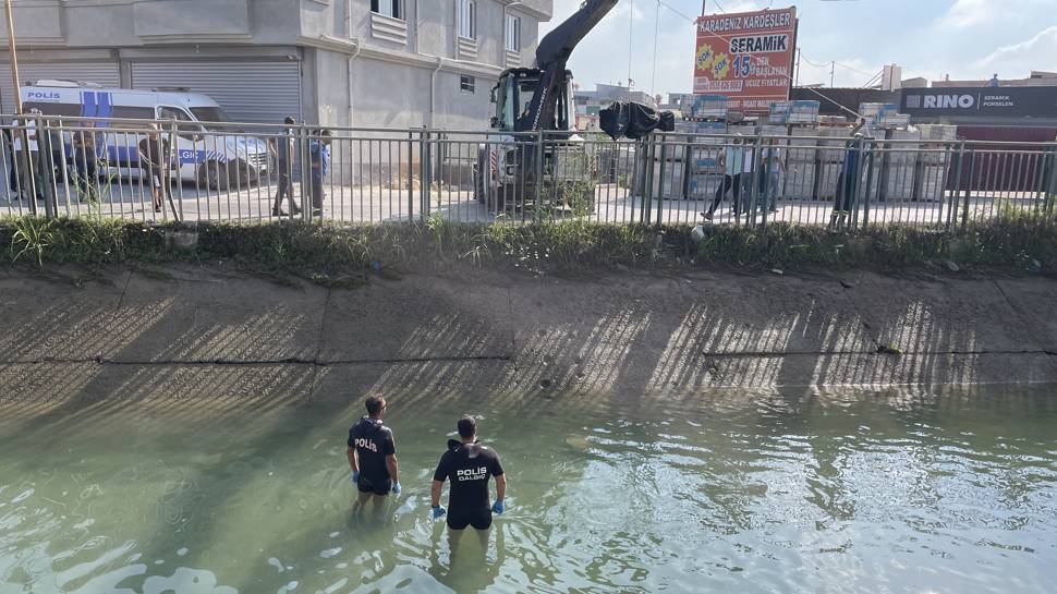 Adana’da sulama kanalında erkek cesedi bulundu