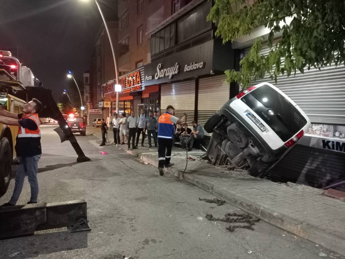 Merdiven Demirlerinde Sıkışma