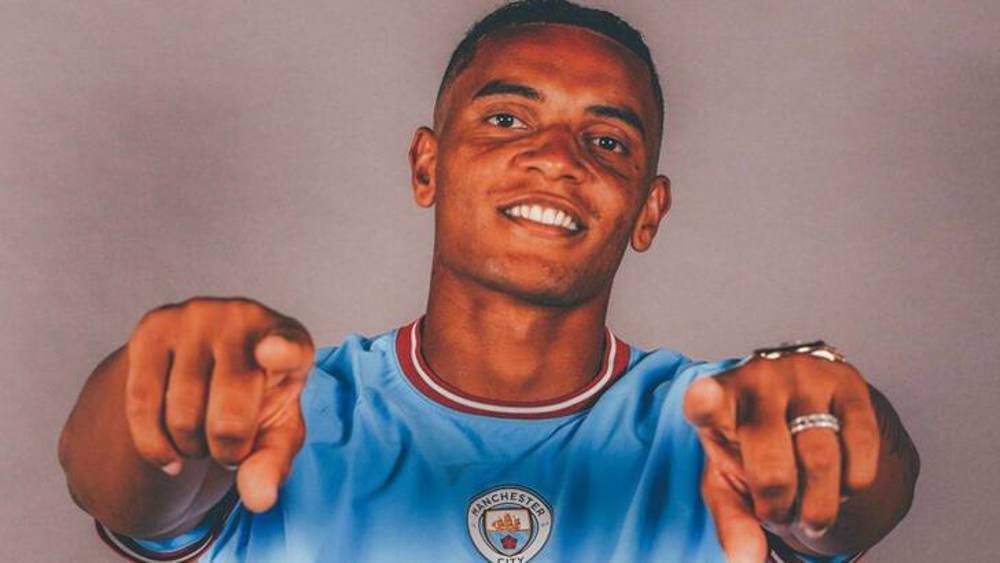 Manchester City, Manuel Akanji’yi transfer etti