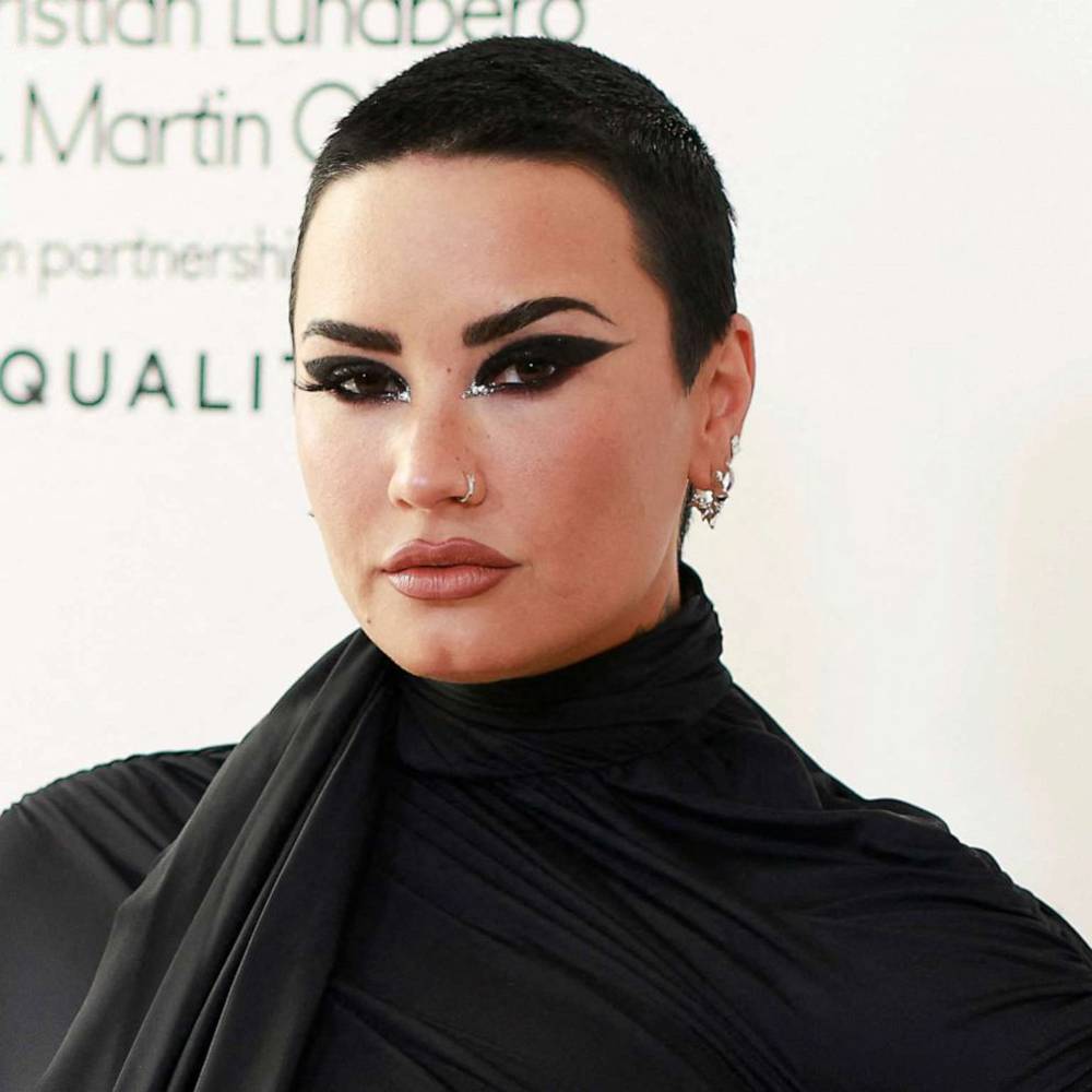 Demi Lovato kimdir?