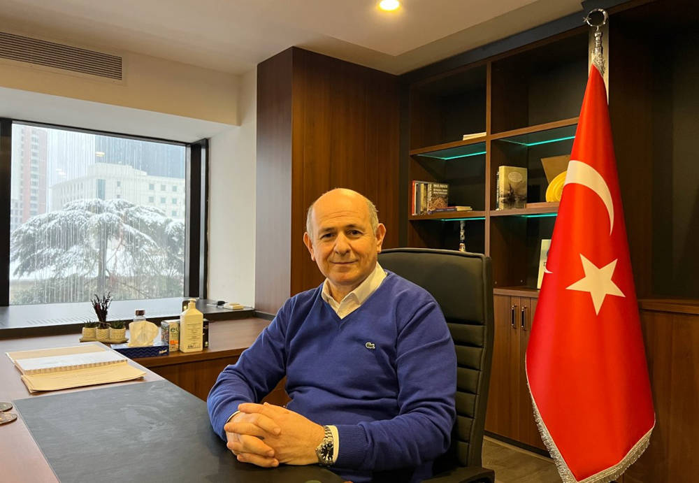 Erhan Erol kimdir?