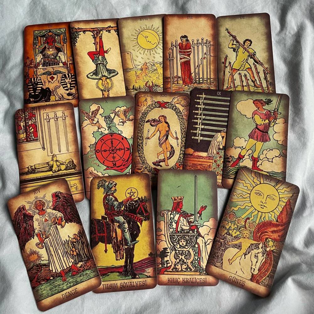 Tarot kartlarından Kılıç 10'lusu anlamı nedir?