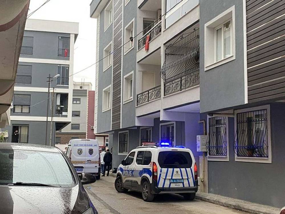 İzmir'de araca silahlı saldırı: 1 ölü, 2 yaralı