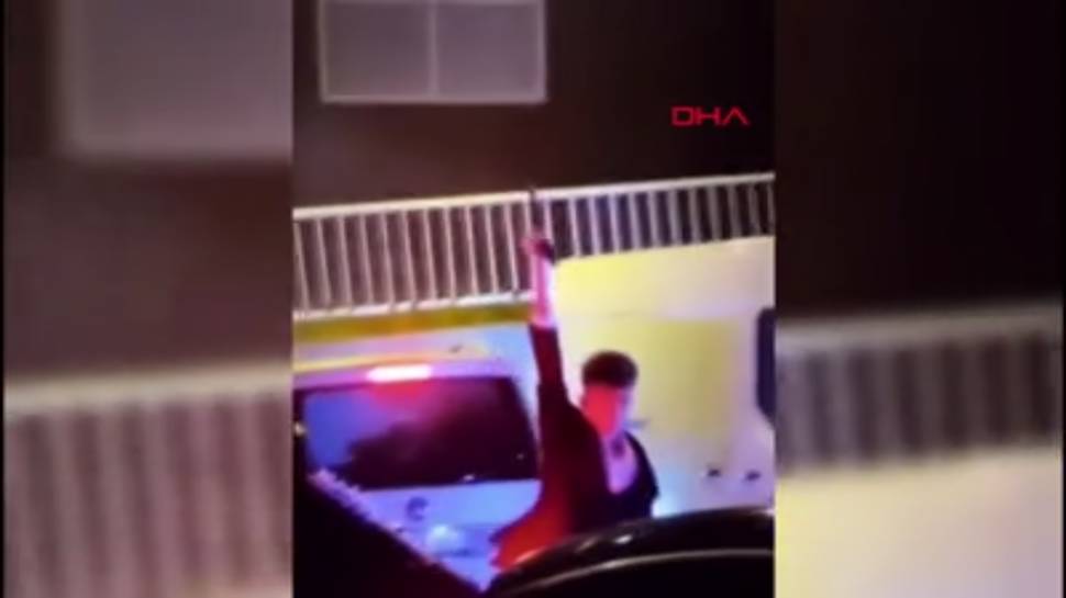 Başakşehir'de düğün konvoyunda havaya ateş açan magandalar yakalandı
