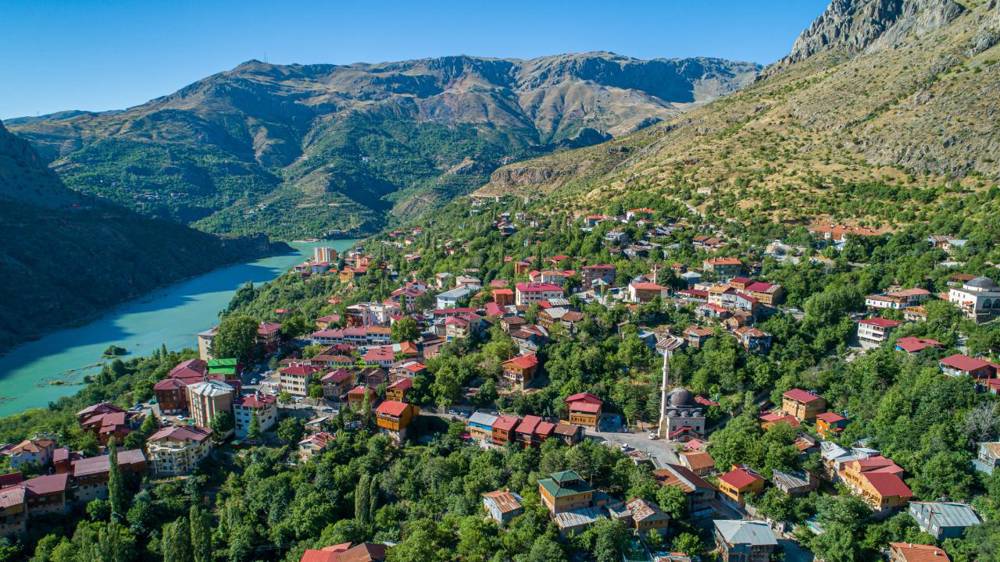 Trabzon Erzincan arası kaç km? Arabayla veya otobüsle ne kadar sürer?