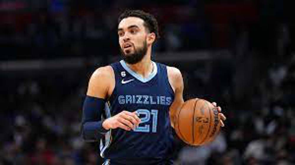 Tyus Jones kimdir?