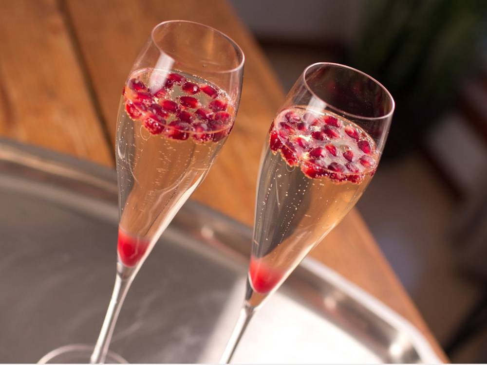 Yılbaşı Özel: Pomegranate Champagne Tarifi