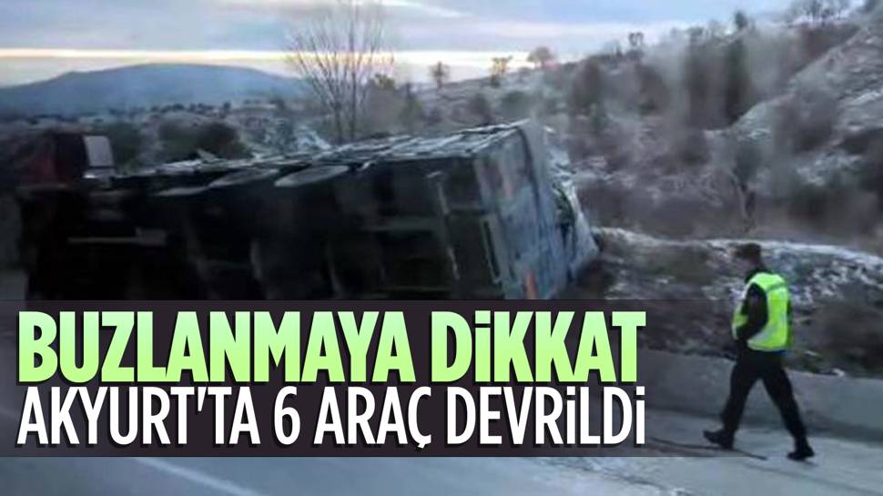 Ankara'da buz tutan yolda araçlar devrildi: 3 yaralı