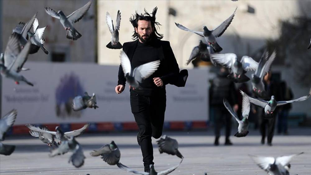 Onu gerçek John Wick sanıyorlar! Konyalı John Wick şivesiyle Anadolu'yu tanıtıyor