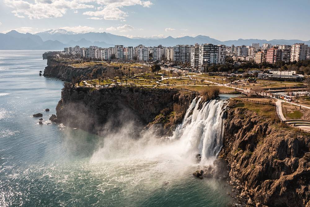 Zonguldak Antalya arası kaç km?