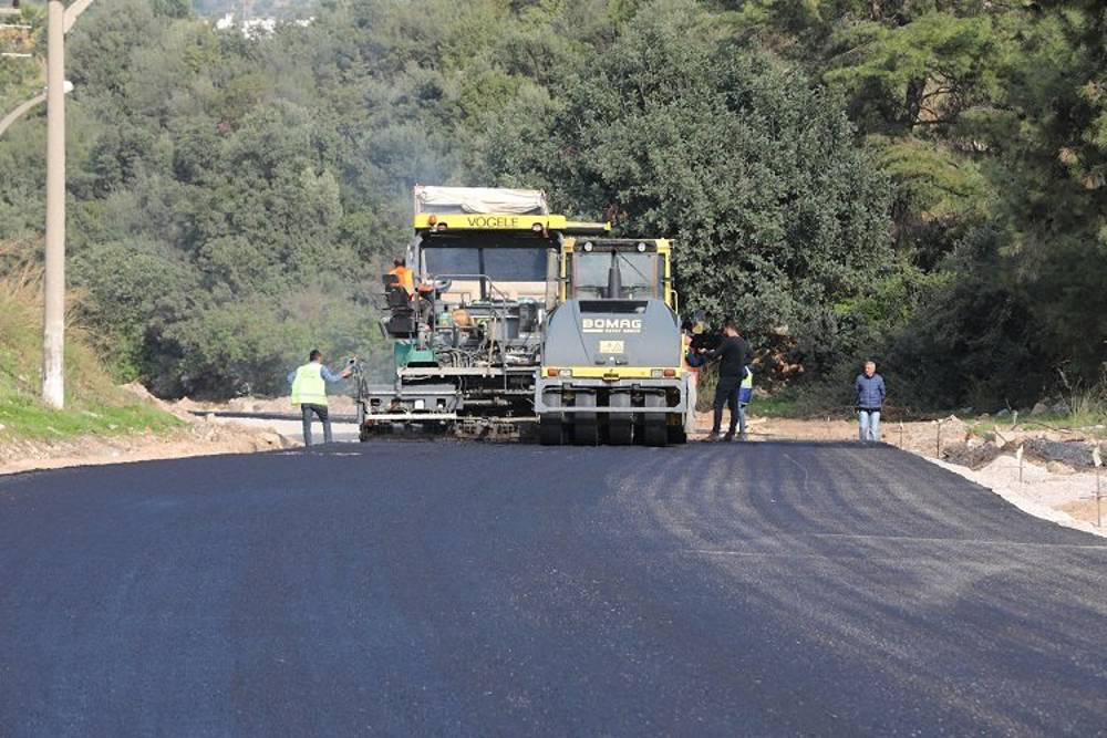 Bodrum'da asfalt çalışması sürüyor