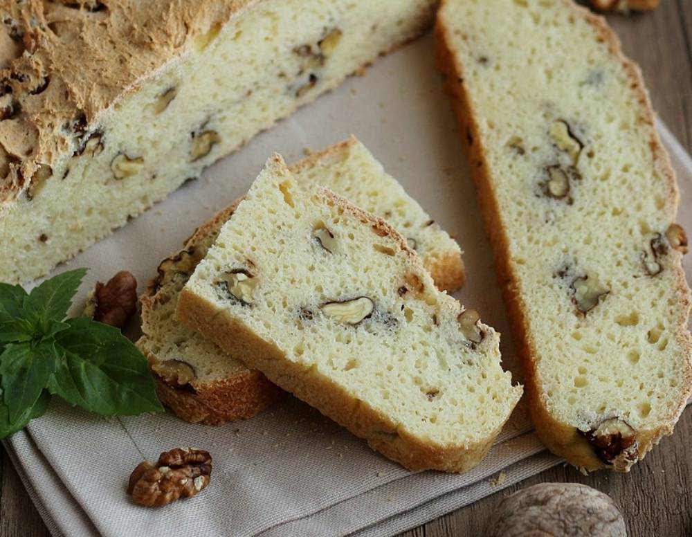 Glutensiz Yemek Tarifleri: Glutensiz Cevizli Ekmek Tarifi