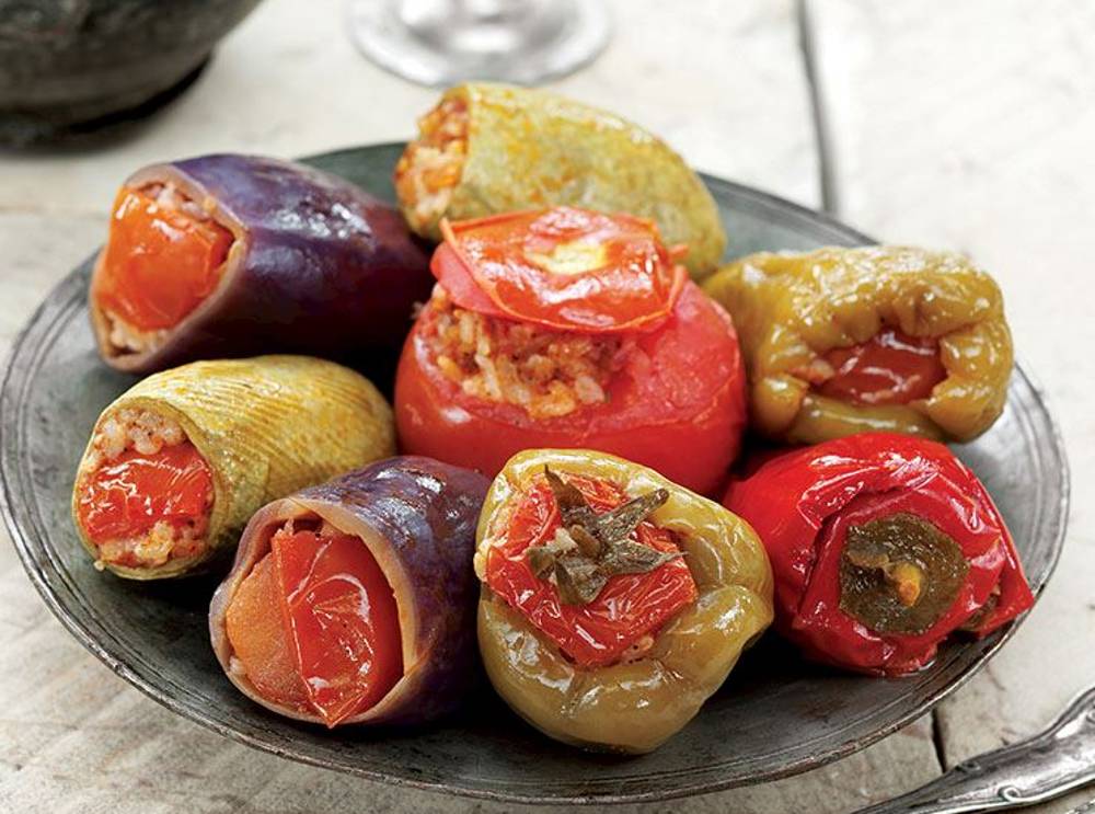 MasterChef'te Yapılmış En Popüler Yemek Tarifleri: Karışık Dolma Tarifi