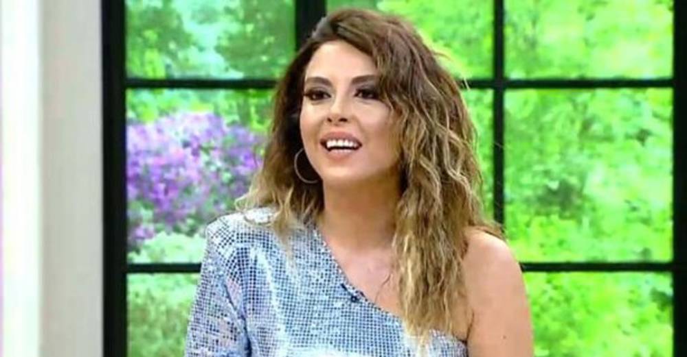 Aslı Hünel kimdir?