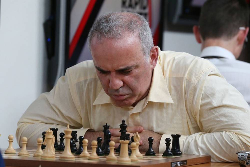 Kasparov kimdir?