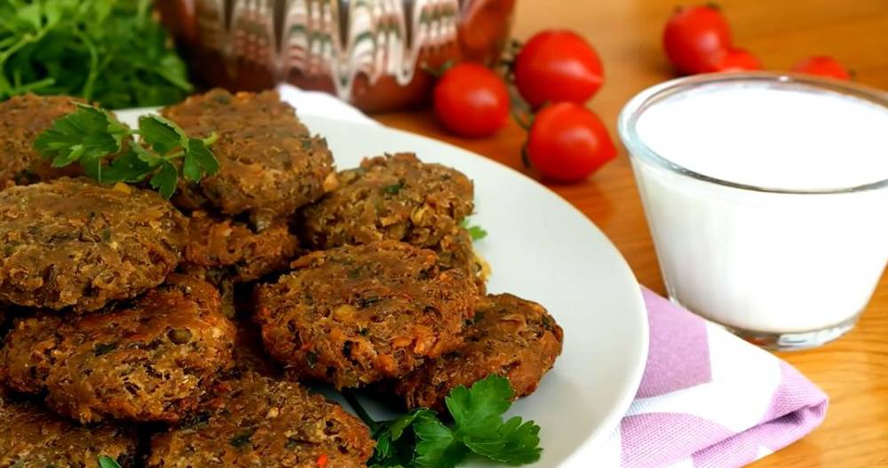 Vegan Yeşil Mercimek Köftesi