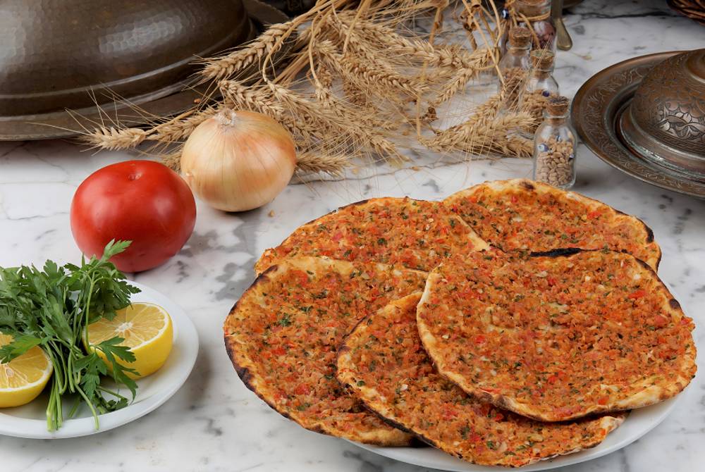 Yufka Lahmacun Tarifi