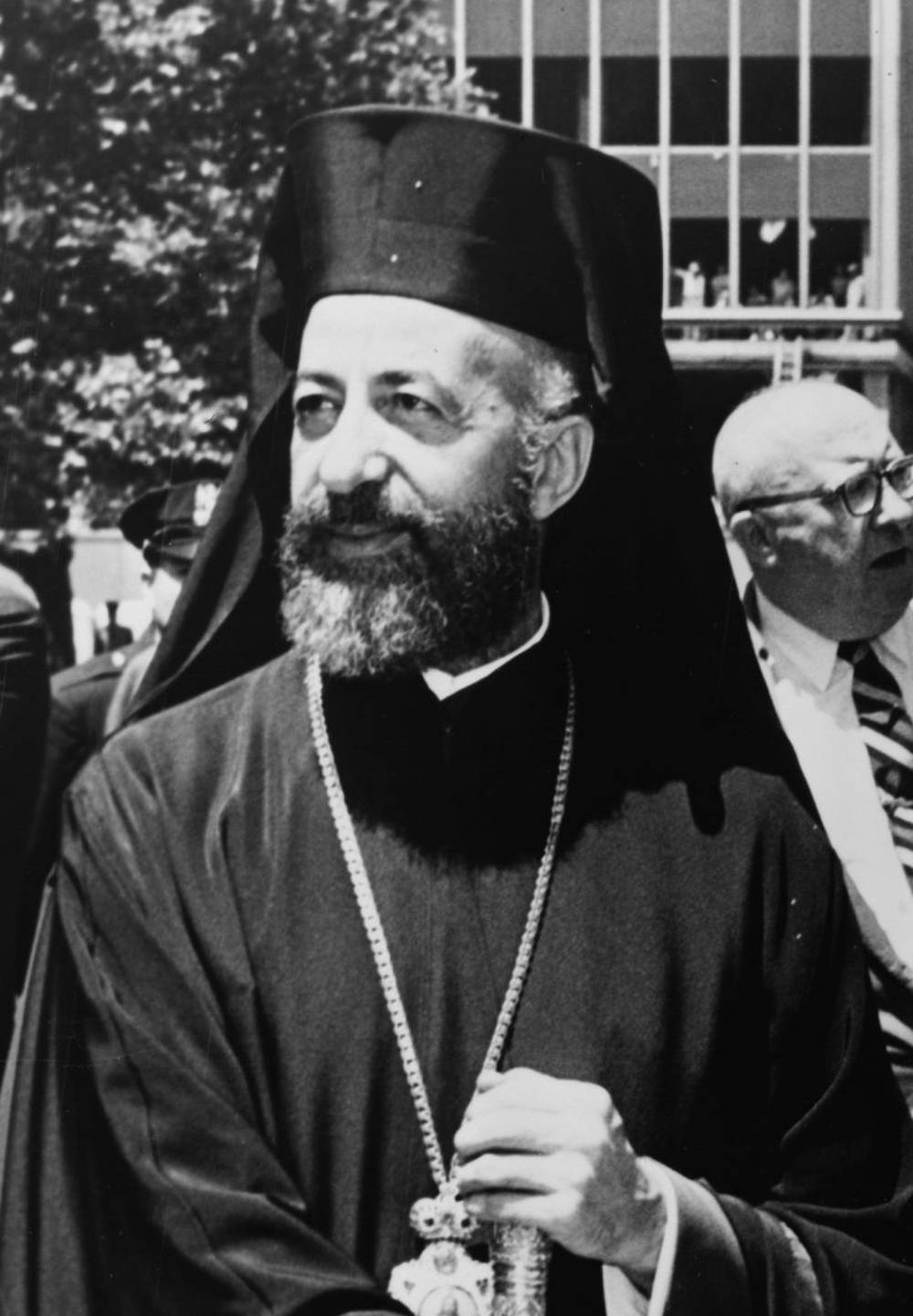 Makarios kimdir?