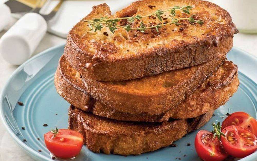 Airfryer'de Yapabileceğiniz Kahvaltılık Tarifleri: Yumurtalı Ekmek