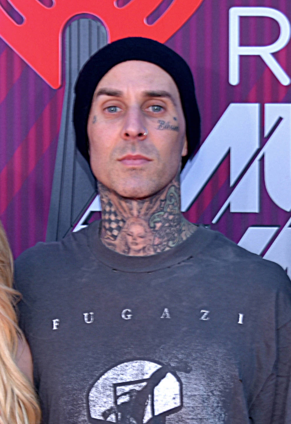 Travis Barker kimdir? 