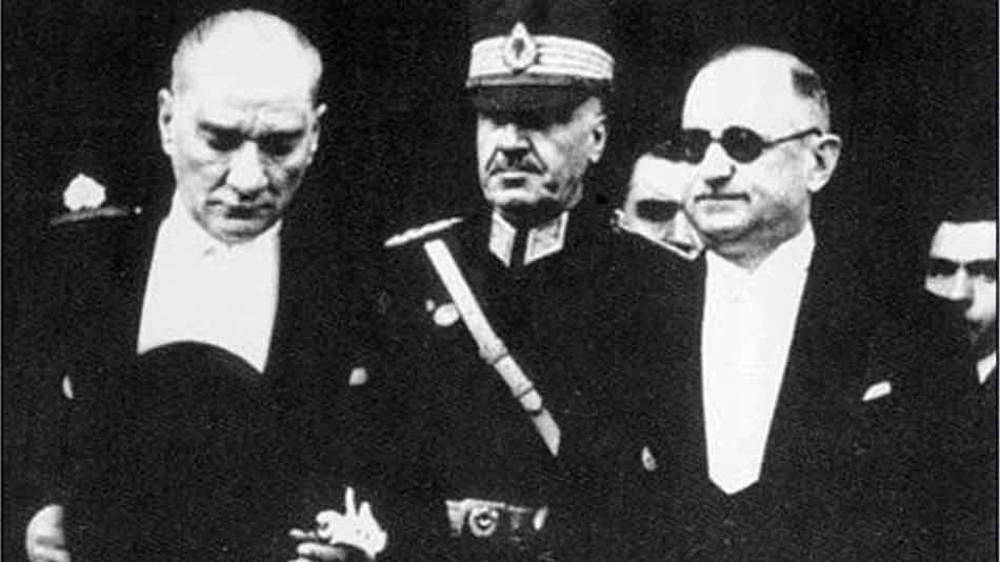 Mustafa Kemal Atatürk'ün yakın arkadaşı Abdülhalik Renda kimdir?