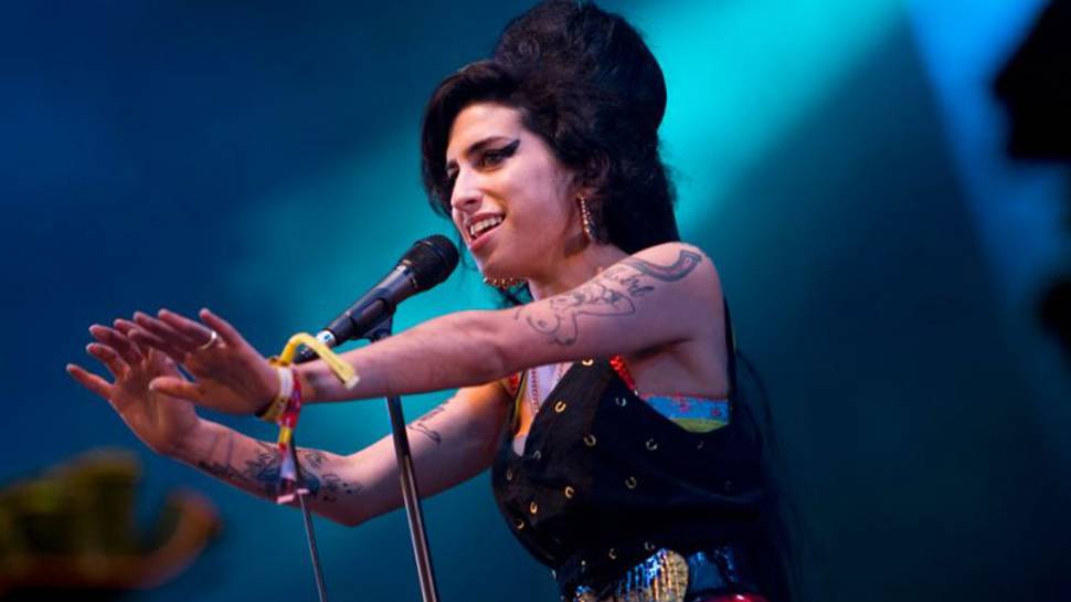 Amy Winehose kimdir?