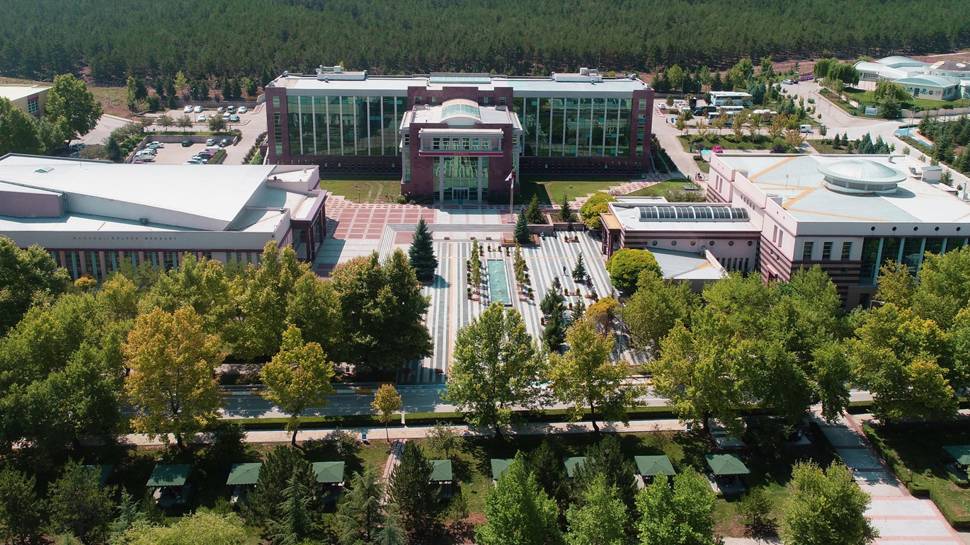 Eskişehir Osmangazi Üniversitesi (ESOGÜ) 2024 Taban Puanları ve Başarı Sıralaması