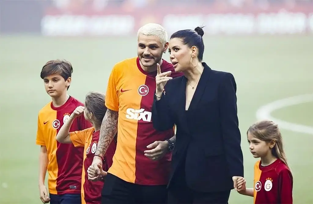 Mauro Icardi'den Wanda Nara'ya kredi kartı hamlesi!