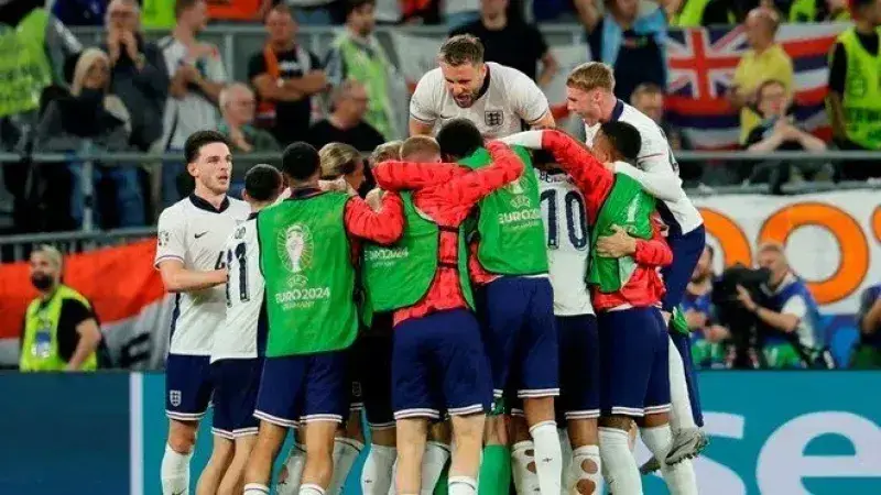  EURO 2024’te dün gece yarı finale yakışır bir maç oynandı. 