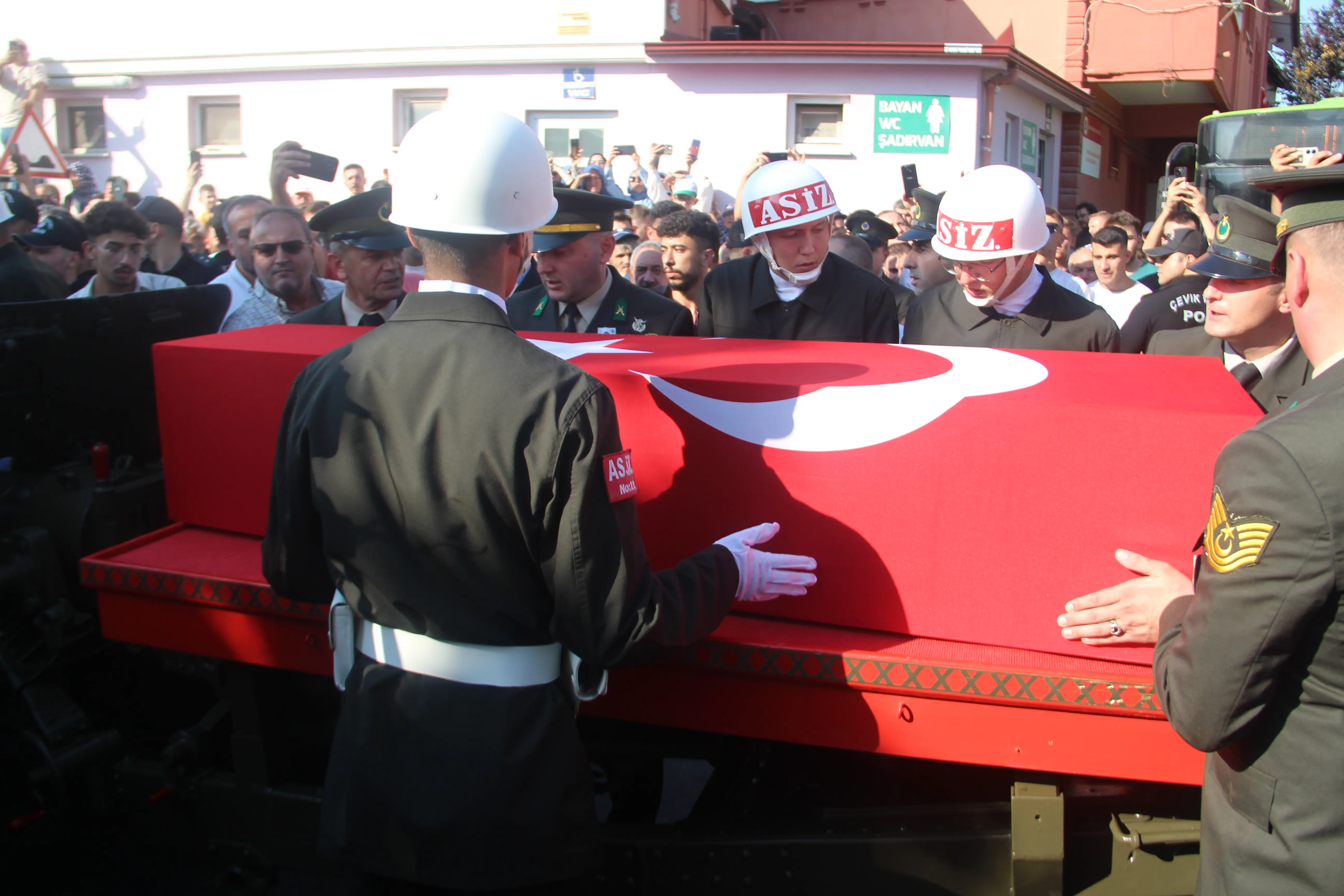 Pençe- Kilit şehidi Talay, memleketinde son yolculuğuna uğurlandı