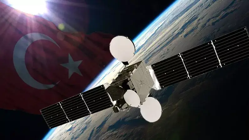 Bakan Kacır: TÜRKSAT 6A 50 derece Doğu yörüngesine yerleşti!