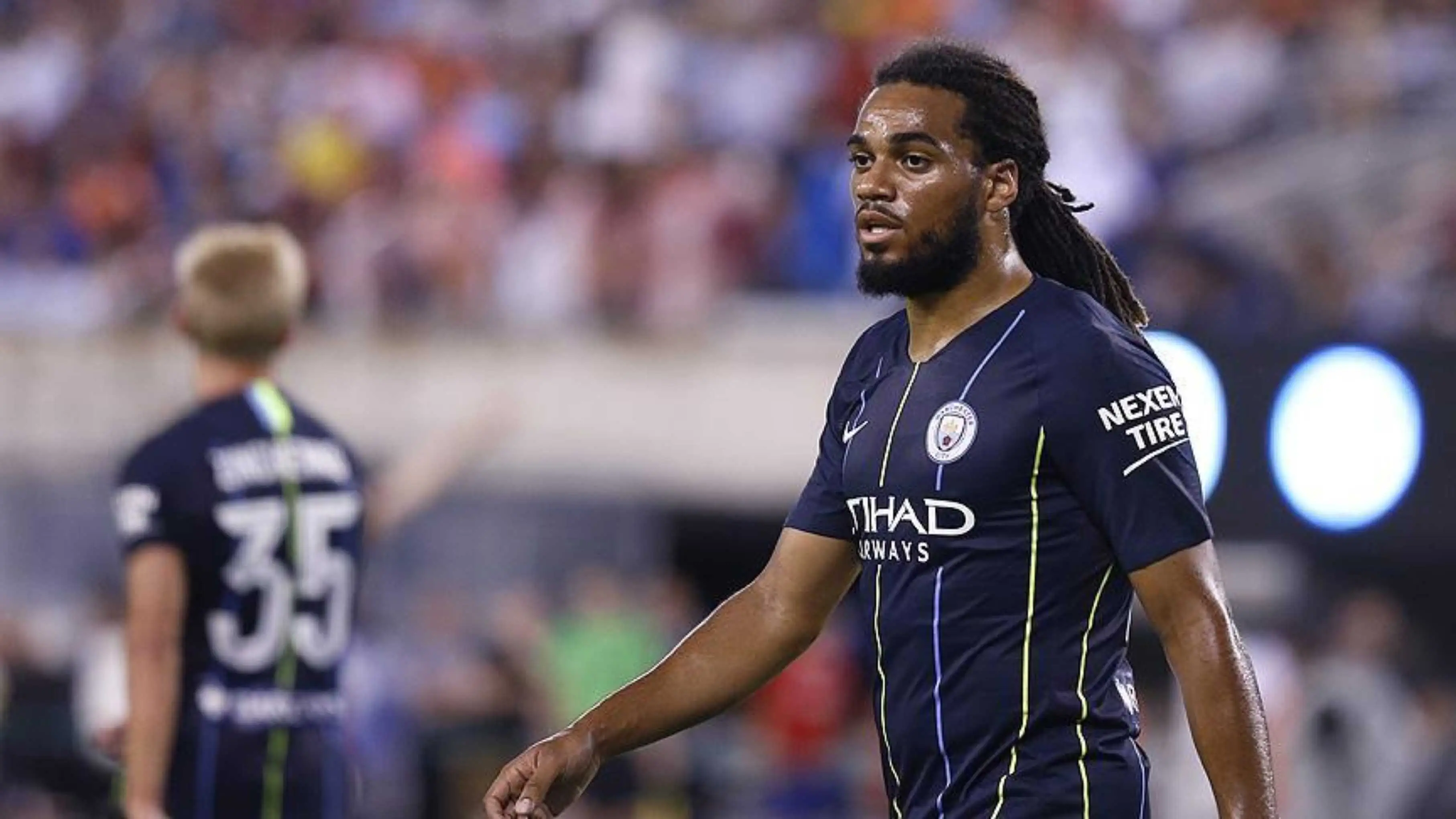 Jason Denayer  kimdir?