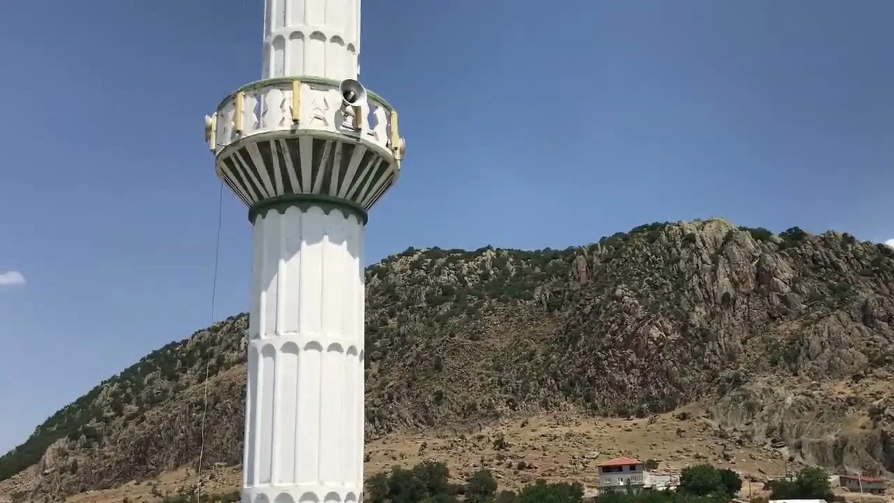 Köylülerin su israfından isyan eden muhtar: Ben bu işten bıktım!