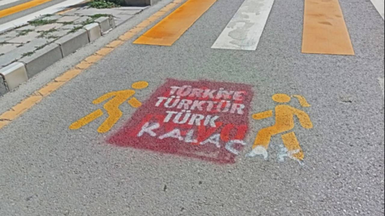 Van'da Kürtçe trafik düzenlemesine Türkçe yanıt