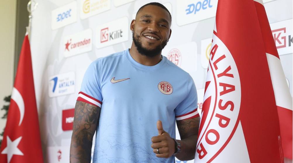 Britt Assombalonga kimdir?