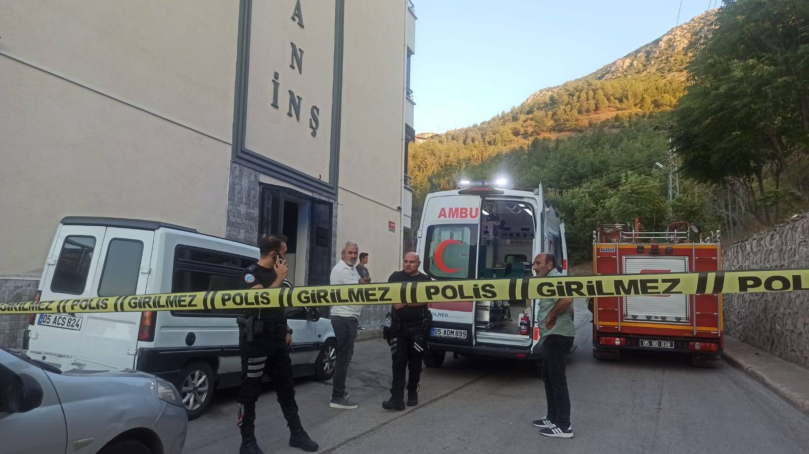 Amasya’da asansörde sıkışan işçi kurtarılamadı