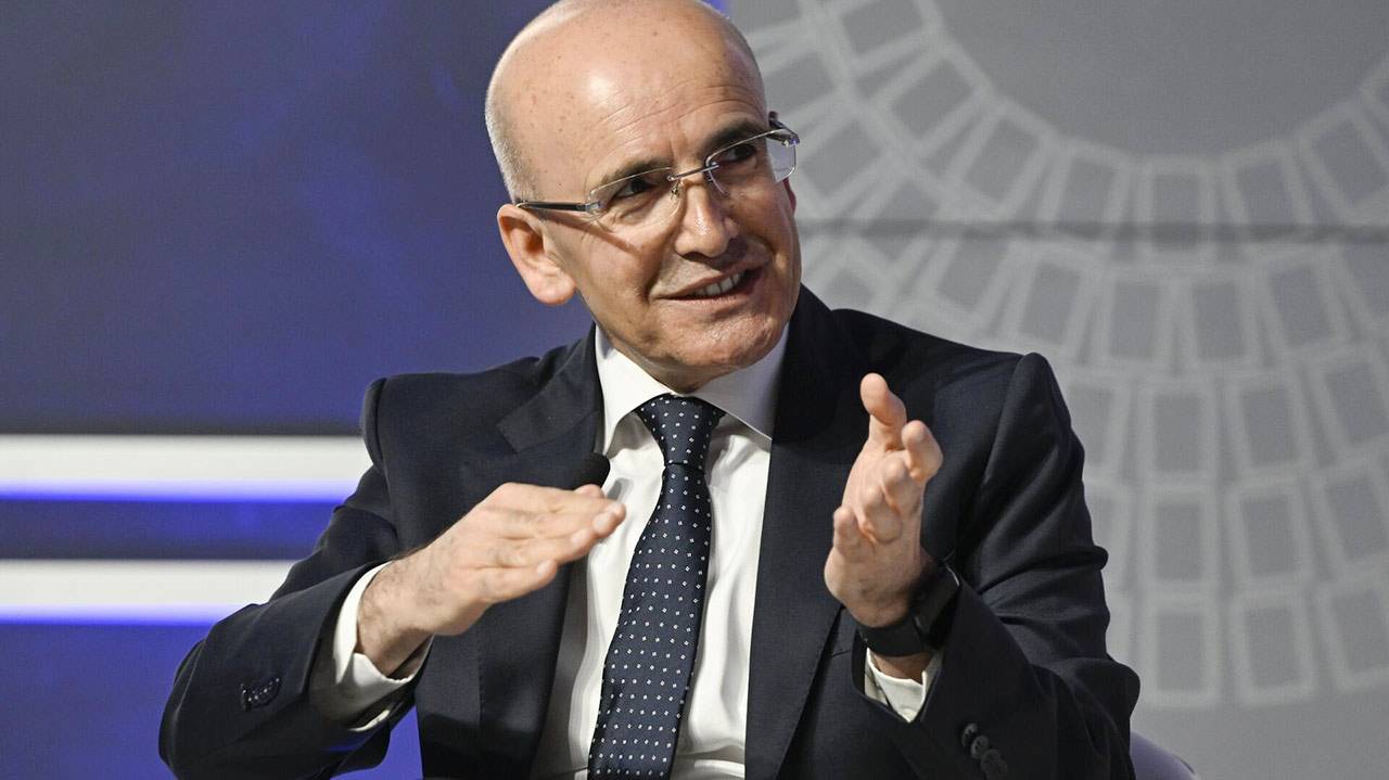 Mehmet Şimşek'ten borçlanma açıklaması