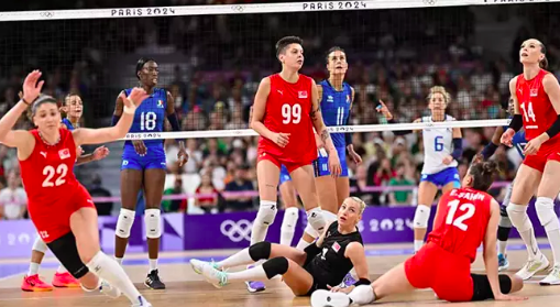 A Milli Kadın Voleybol Takımı'nın yarı finaldeki rakibi İtalya oldu