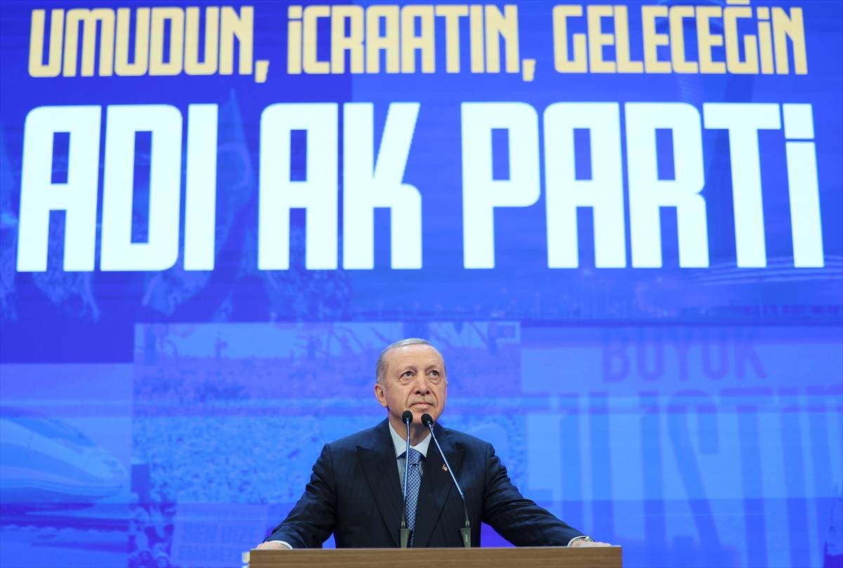 AK Parti'de kongre süreci başladı