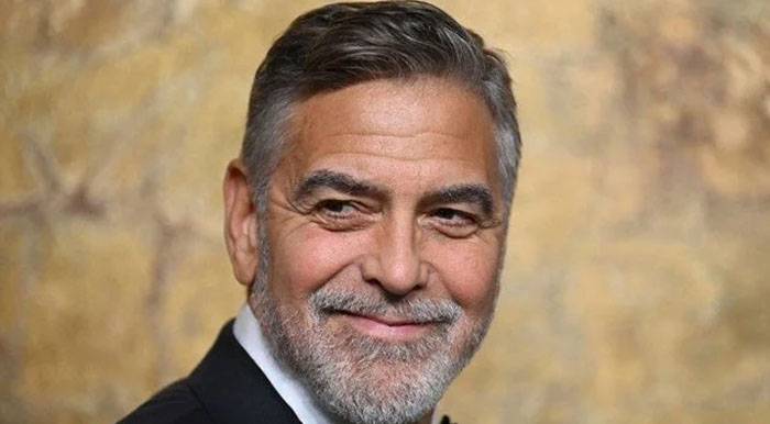 George Clooney kendini açık artırmaya çıkardı