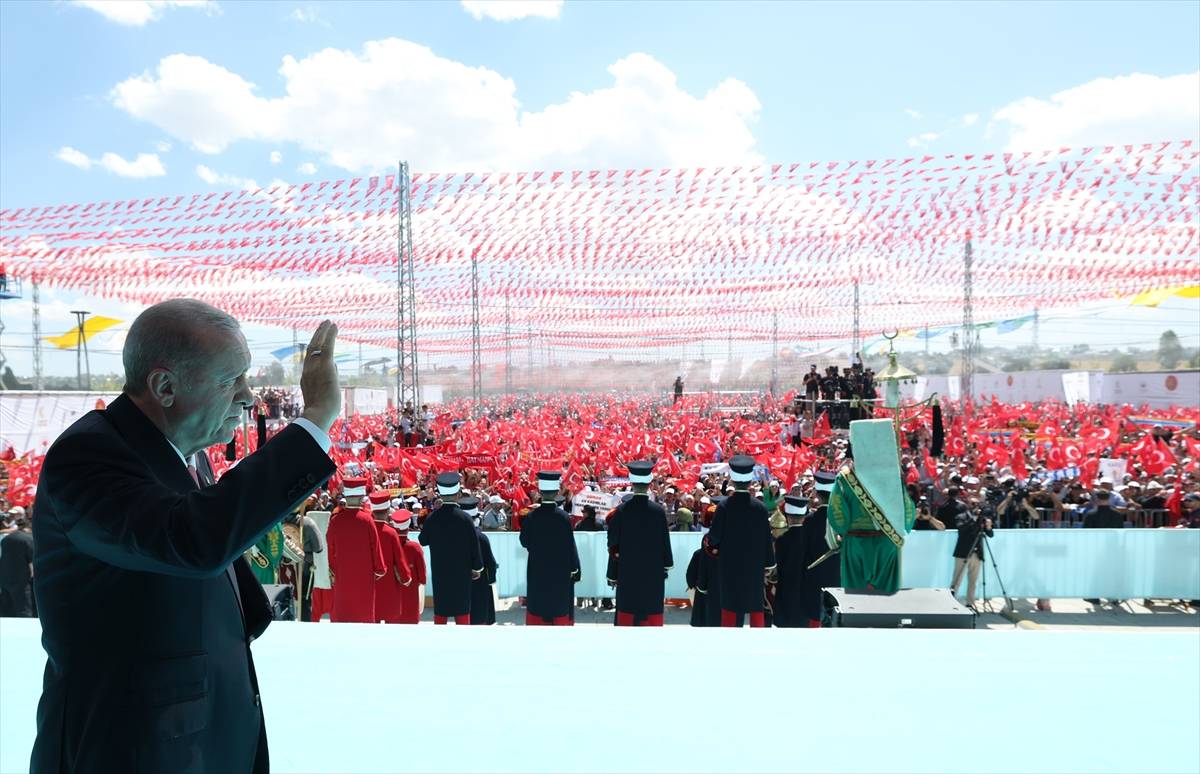 Erdoğan'dan Malazgirt Zaferi'nin 953. yılında mesajlar