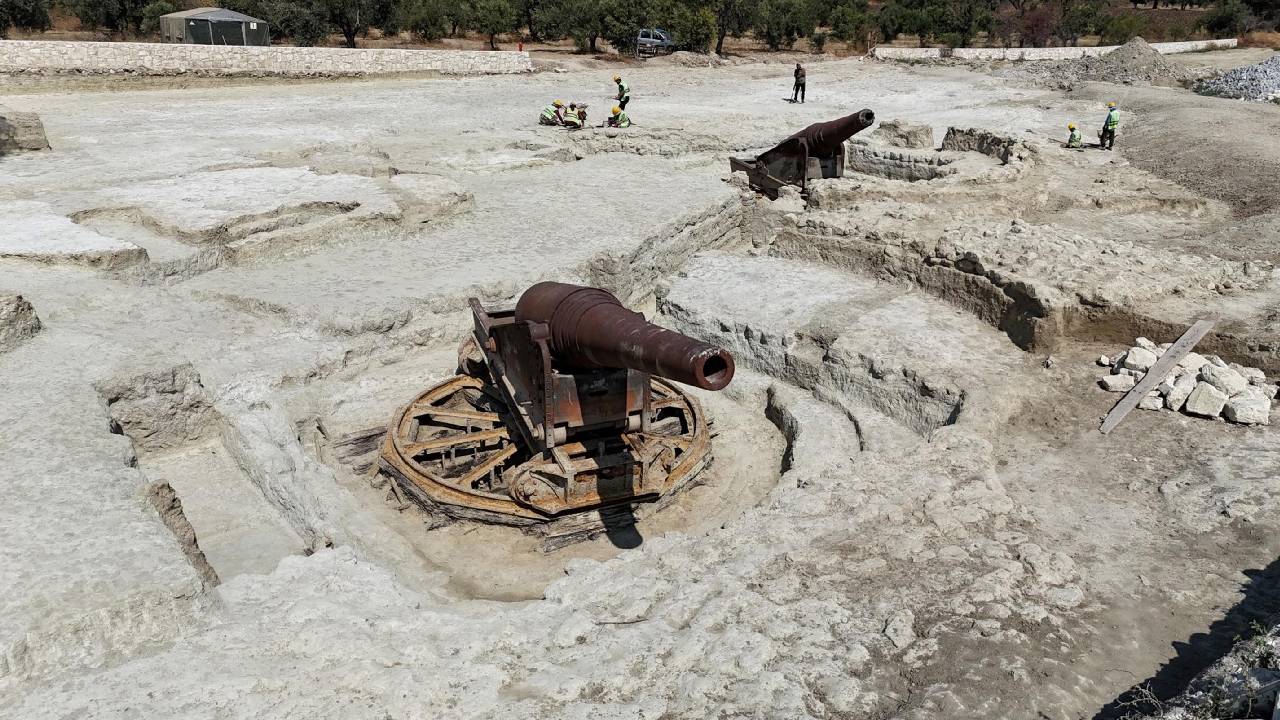 Çanakkale'de kullanılan top mevzileri ortaya çıkarılıyor