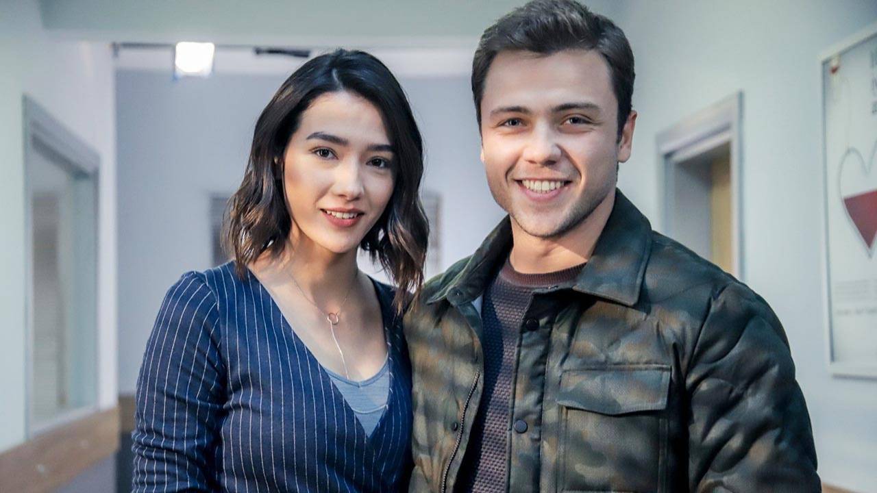 Aybüke Pusat'tan Tolga Sarıtaş paylaşımı!