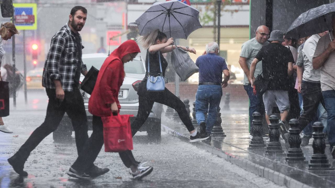 Bazı illerde kuvvetli yağış etkili olacak