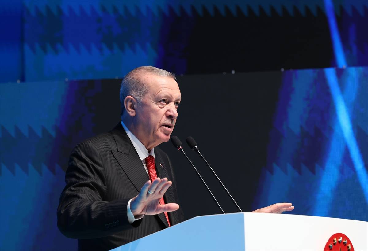 Cumhurbaşkanı Erdoğan'dan oyun platformları uyarısı